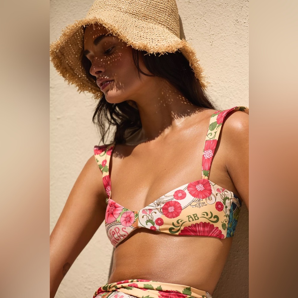 Agua Bendita Pink Floral Bikini Top